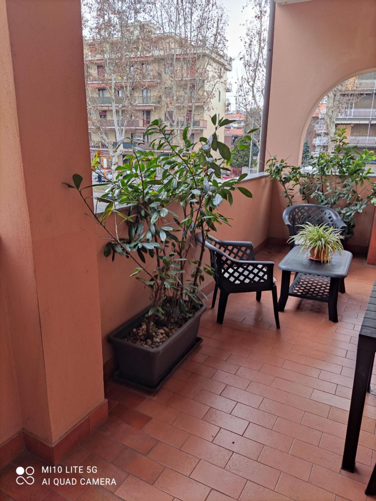 Hostal D'Annunzio House Cesano Boscone Extérieur photo
